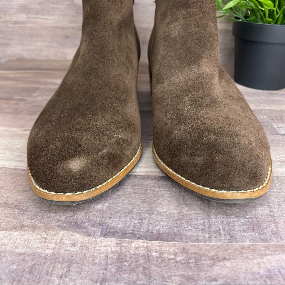 Tommy Hilfiger Chelsea Brown Suede Booties - Size: 9M - Picture 9 of 12